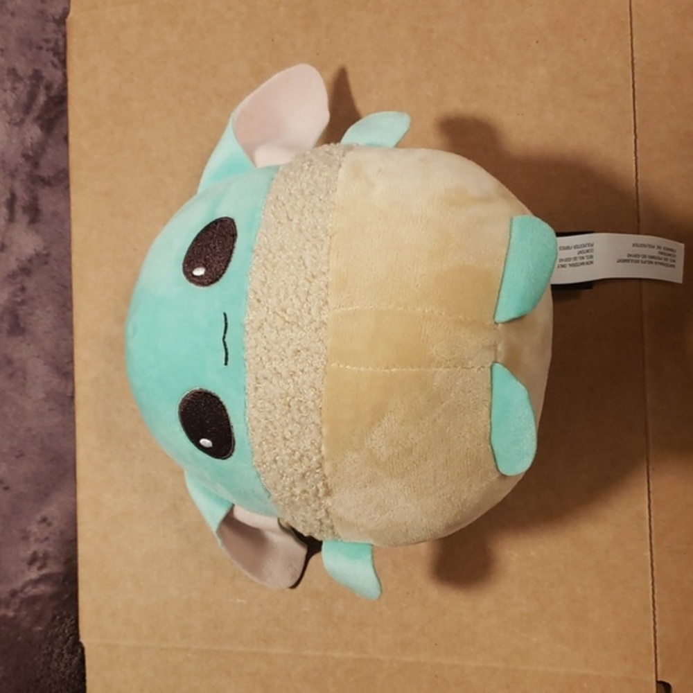 Stuffed‎ squishy yoda